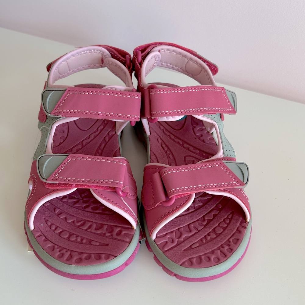 Khombu Girls River Sandal